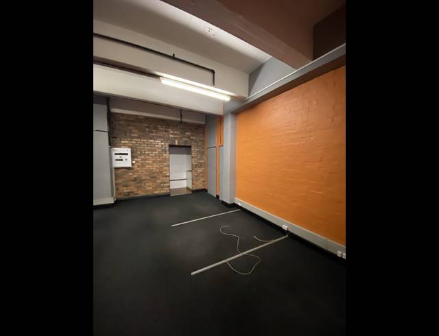 140M² OFFICE TO LET IN CAPE TOWN CITY CENTRE
